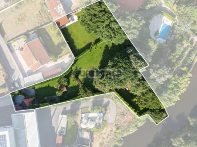 Terreno em Vilarinho