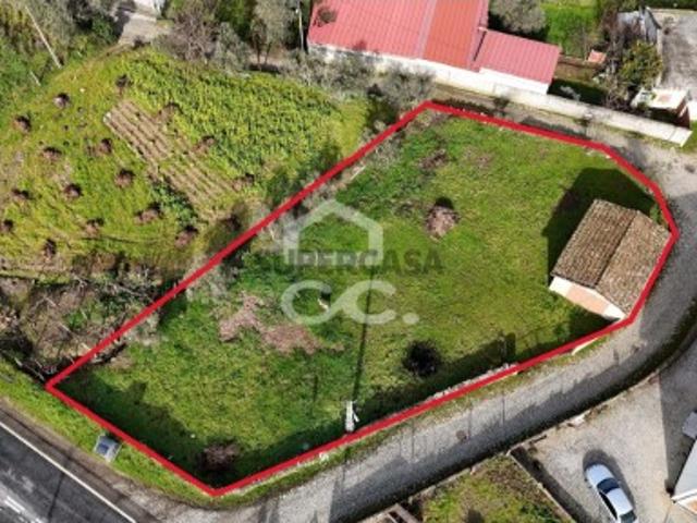 Terreno em Vilela do Tâmega