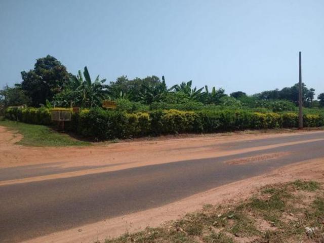 Terreno em 21.008444, 50.440434, Santo Antônio do Aracanguá/SP de 20m² à venda por R$ 250.000,00