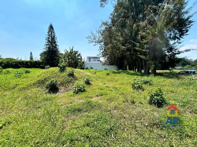 Terreno en Manantiales