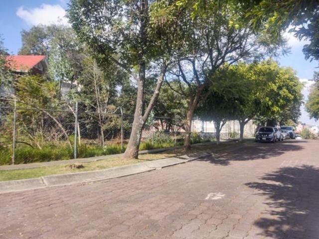 SE VENDEN 3 TERRENOS JUNTOS 1289 m2 ó SEPARADOS c/u,416, 415, 458 m2 en Jardines en la Montaña