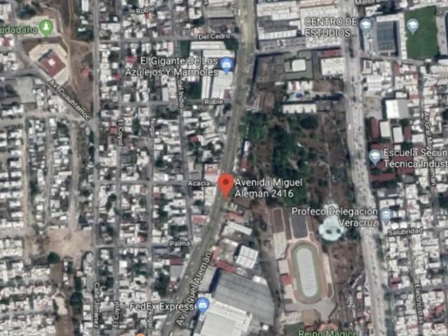 Terreno en Av. Miguel Aleman