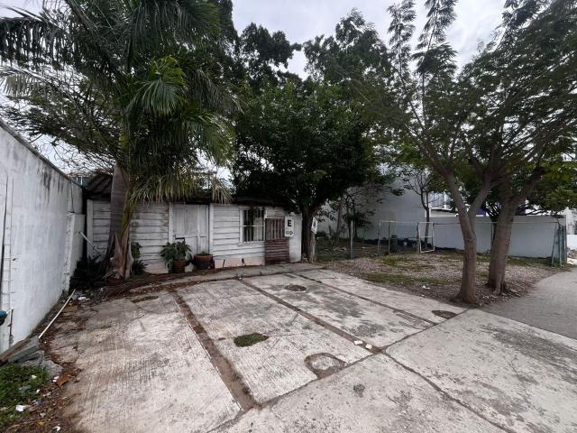 Terreno en Av. Hidalgo, Tampico