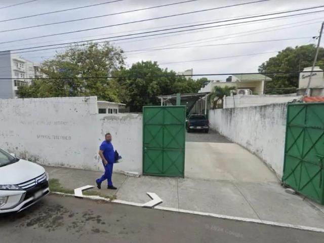 Terreno en avenida en Boca del R?o Centro