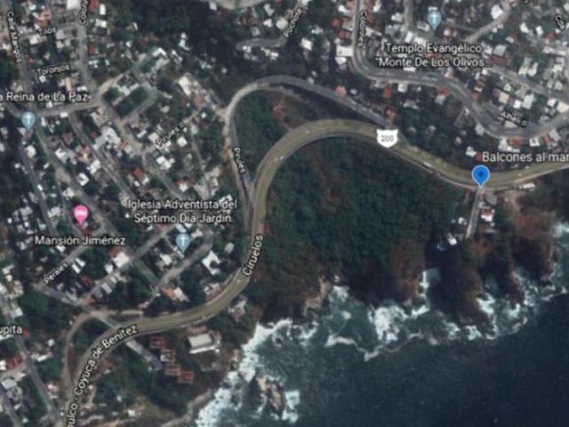 Terreno en Acantilado sobre carretera Acapulco Zihuatanejo