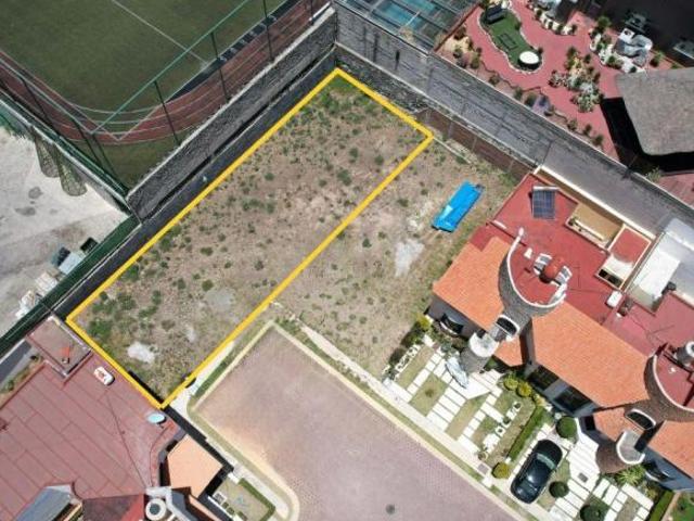 Terreno en Arboledas de San Javier