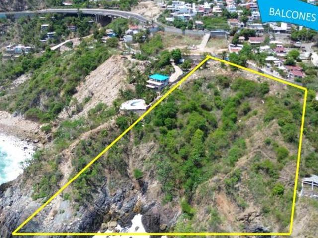 Terreno en Balcones al Mar en Calle Ardilla, Carretera Acapulco Zihuatanejo