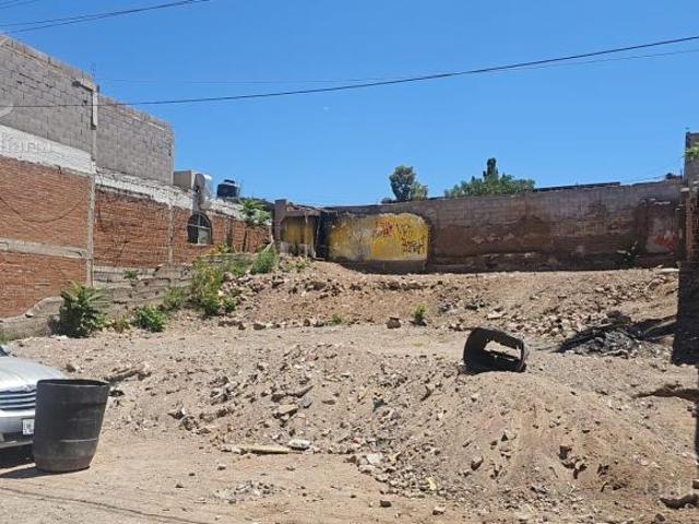 Terreno en Barrio de Londres