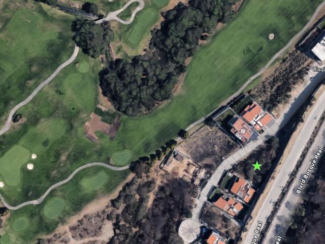Terreno en Bosque Real