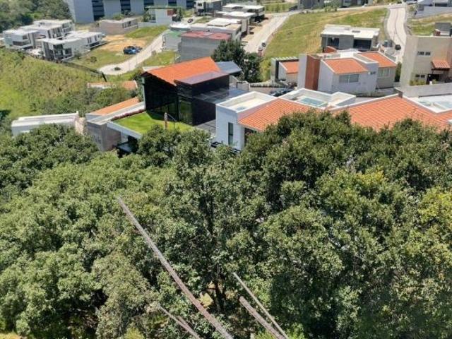 Terreno en Bosque Real