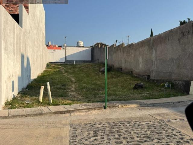 Terreno en cuernavaca con vigilancia