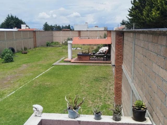 Terreno en Cacalomacan