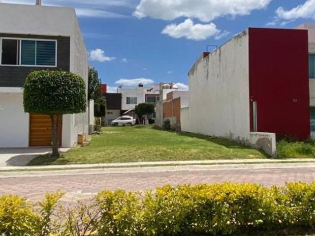 TERRENO EN CAMPESTRE BUGAMBILIAS, SAN JUAN DEL RÍO