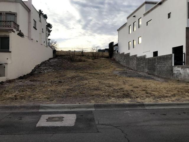 Terreno en campo de golf