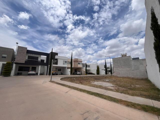 Terreno EN CIRCUITO NUBE, PRIVADA SAN ANGEL 1