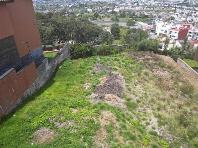 Terreno en club de golf altozano
