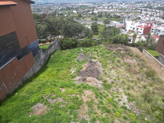 Terreno en club de golf altozano