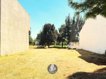 Terreno en venta en Club de Golf Los Naranjos con vistas al campo de golf