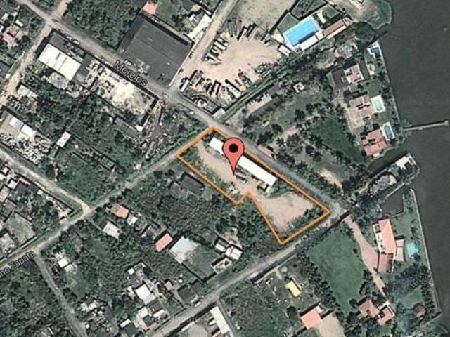 TERRENO EN COL. ESTERO DEL PANTANO