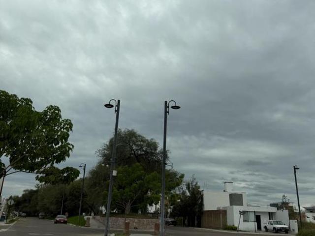Terreno en Condominio Santa Bárbara