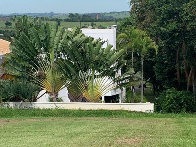 Terreno en Condomínio para venda em Condomínio Jardim Paradiso de 560.00m²