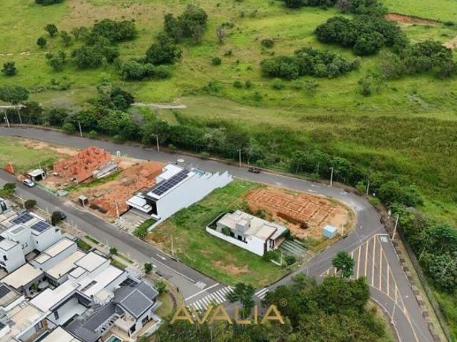 Terreno en Condomínio para venda em Jardim Laguna de 549.55m²
