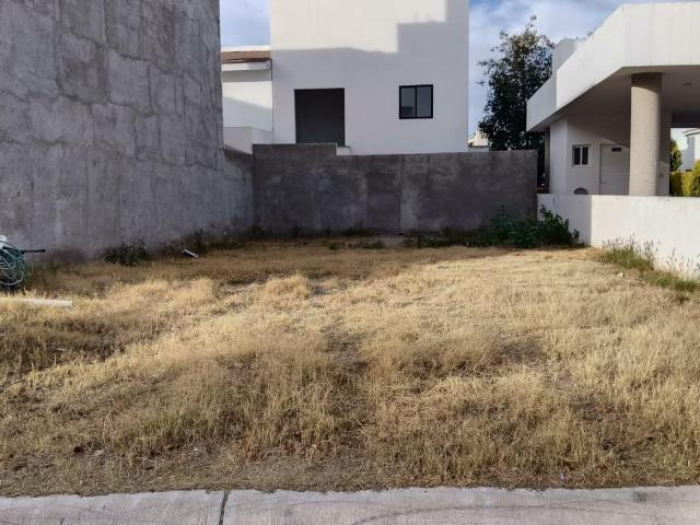 Terreno en Condominio Residencial las Plazas, Aguascalientes