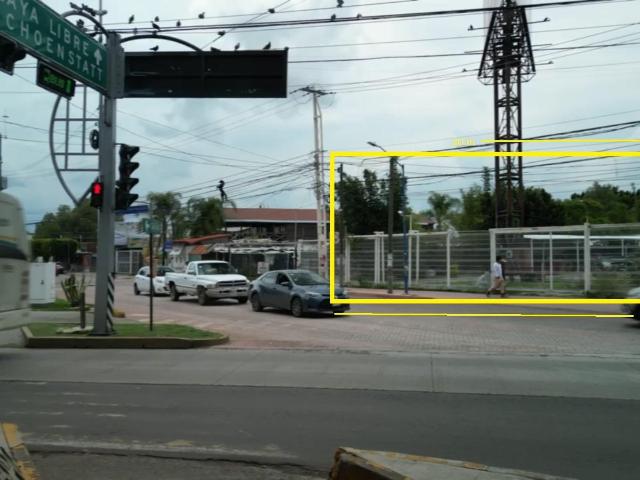 Terreno en Constituyentes esquina Josefa Ortiz