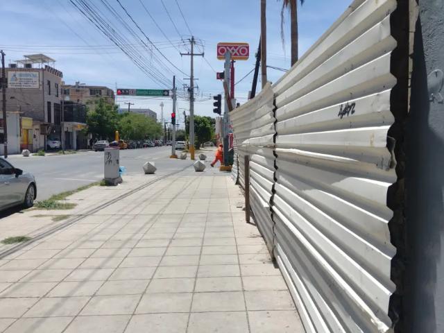 Terreno en ESQUINA con Súper UBICACIÓN para tu Negocio