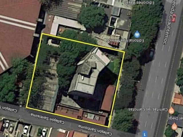 Terreno en Esquina con Uso de Suelo Habitacional Mixto con Densidad Z