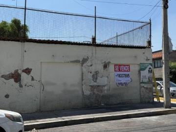 Terreno en esquina Pensador Mexicano