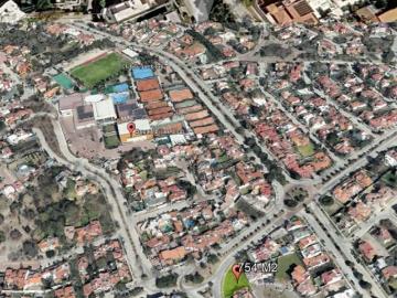 Terreno en esquina, plano en Bugambilias 754 M2