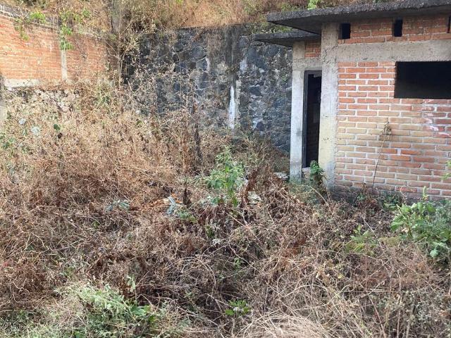 Terreno en esquinq 2 frente, Escriturado Jiutepec Morfelos
