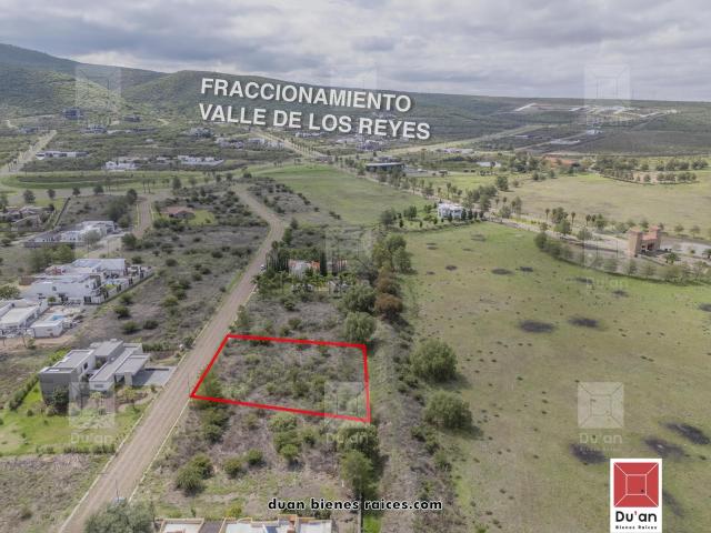 Terreno Campestre Residencial de 1,600 m2 en Venta en Valle de Los Reyes, Lagos, Jal