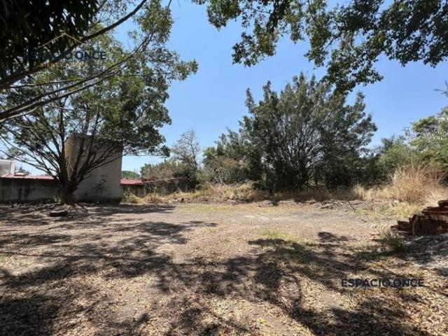 Terreno en Fraccionamiento con vigilancia, Huertas del Llano