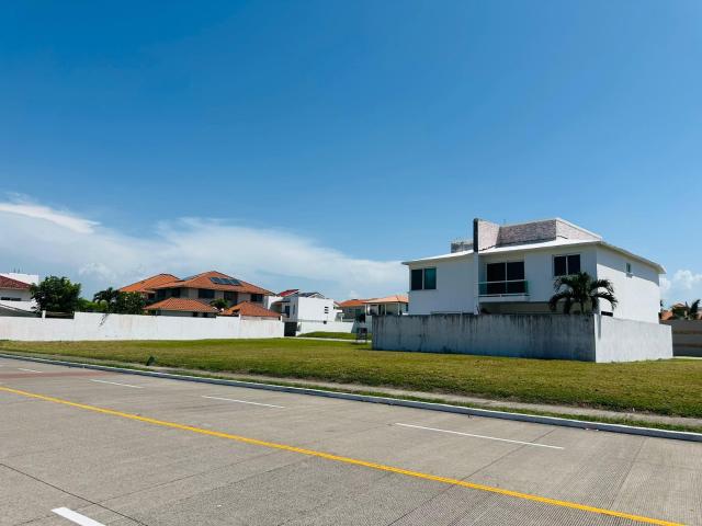 Terreno en Fraccionamiento El Sendero Residencial