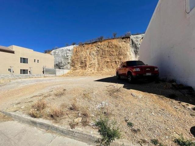 Terreno en Fraccionamiento Las Fuentes Cuarta Etapa, Parral