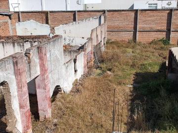 Terreno en Fraccionamiento Las Hadas