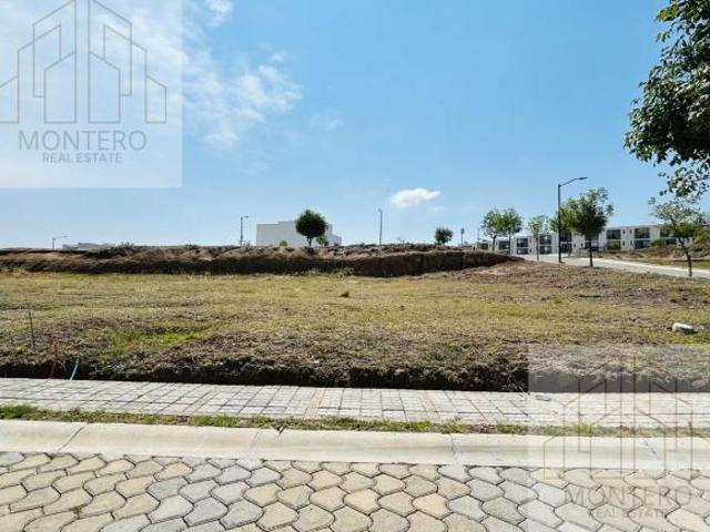 Terreno en Fraccionamiento Lomas de Angelópolis