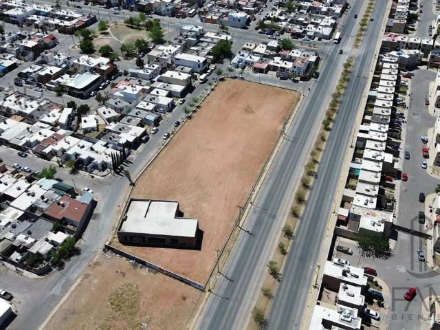 Terreno en Fraccionamiento Los Olivos