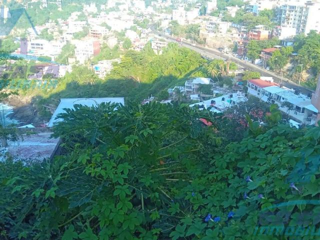 Terreno en Fraccionamiento Mozimba