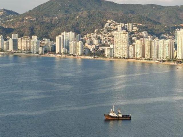 TERRENO EN FRACCIONAMIENTO PLAYA GUITARRON ACAPULCO 4