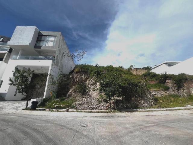Terreno en Fraccionamiento Residencial Lomas Punta del Este