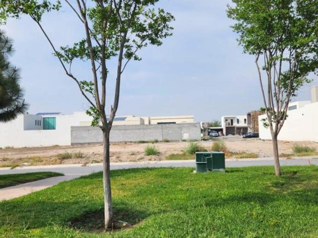 Terreno en Fraccionamiento Rincón de Alcántara
