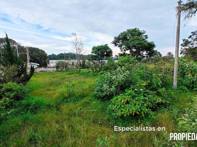 TERRENO EN HUAUCHINANGO CON CONSTRUCCI?N ENORME