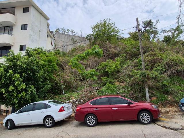 Terreno en Hornos Insurgente, Calle del Mogote