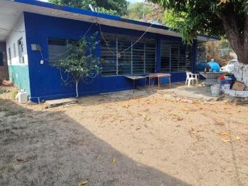 Terreno en la Calle 12