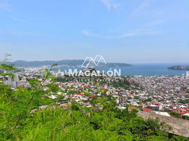 Terreno en la Francisco Villa, Acapulco