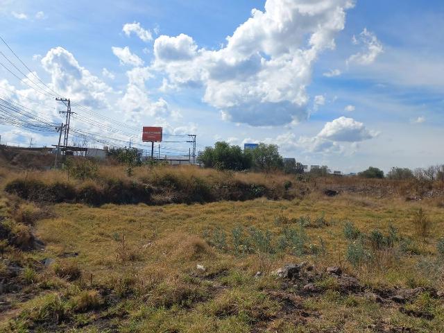 Terreno en la Piedad esquina con carretera 57 Queretaro Mexico