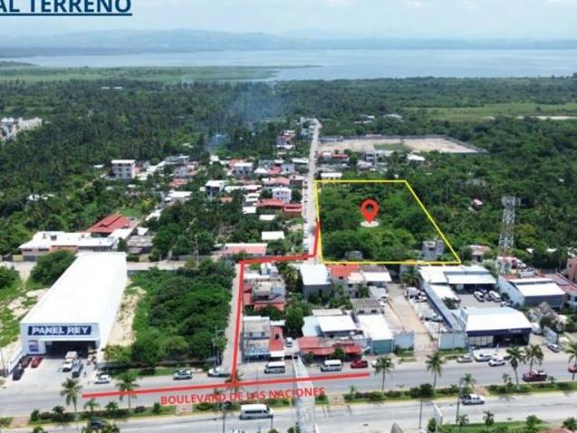 Terreno en la Poza, Boulevard de las Naciones,Cerrada Independecia